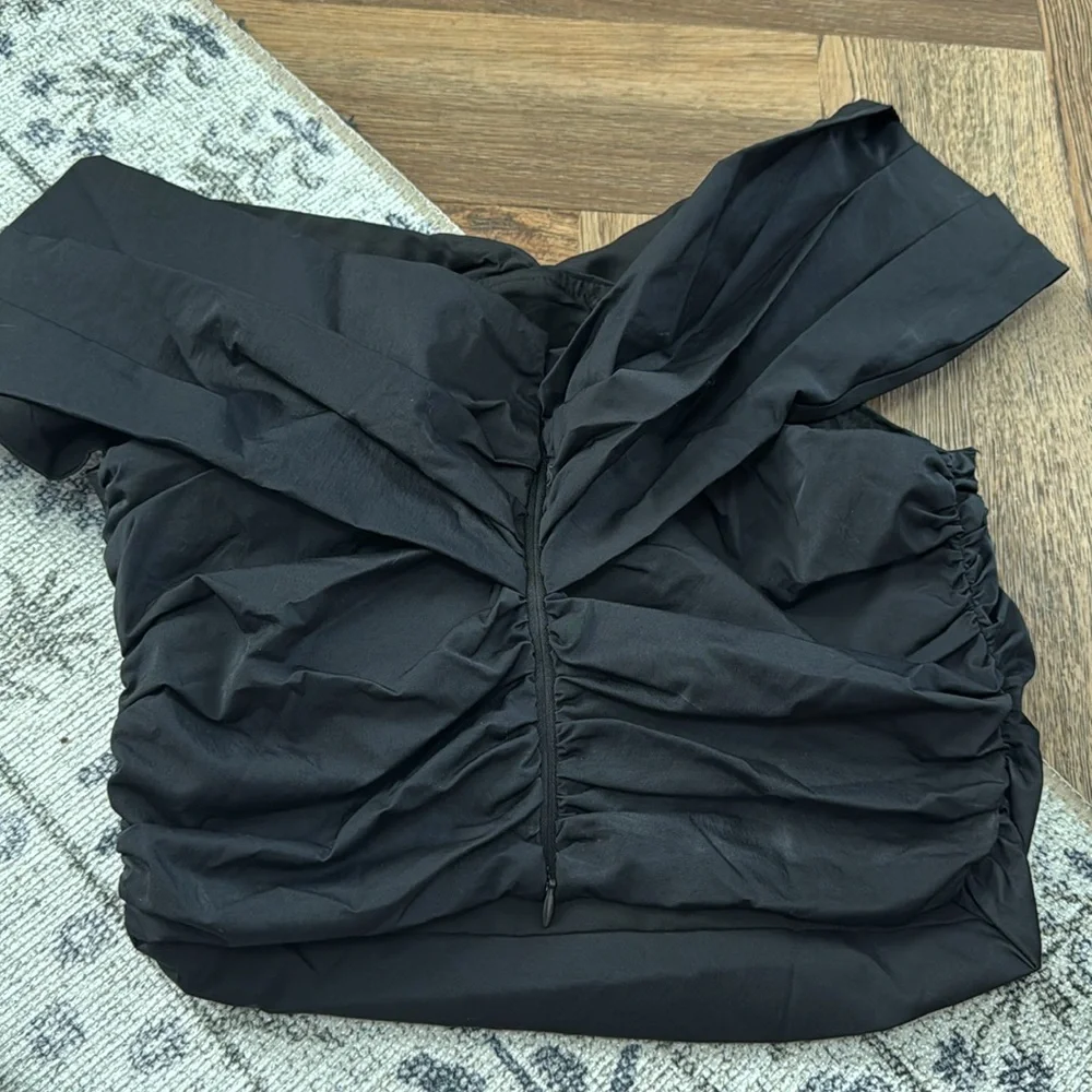 Banana Republic Taffeta Off The Shoulder Blouse NWT - Picture 4 of 7